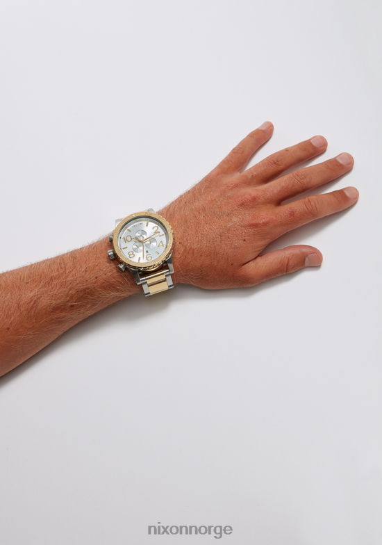 Nixon 51-30 krono 42H0X19 se alt matt sort/svart